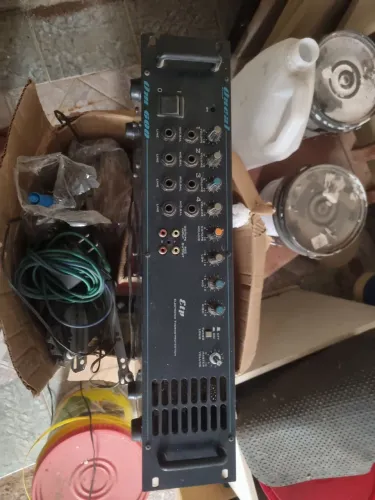 Amplificador onela om600
