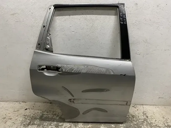 Porta Traseira Honda Fit 2004 A 2008 21112404 Traseira Direito Prateado