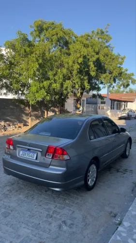 Honda Civic Sedan LX 1.7 16V 115cv Mec. 4P 2004