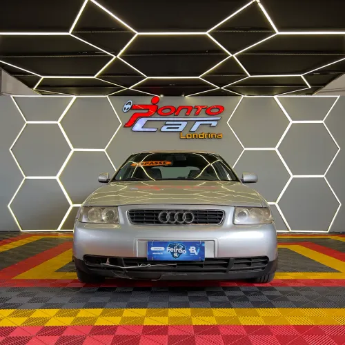 Audi A3 1.8 Turbo 5P Mec. 2000