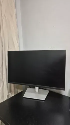 Monitor Dell Pro 24 ? P2422H<br>
