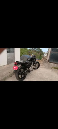 CB 300
