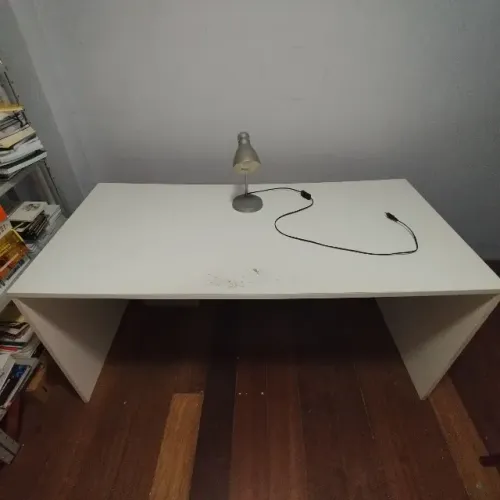 MESA DE ESCRITÓRIO OU ESTUDO