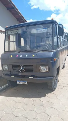 Caio Carolina MBB 608D 1977