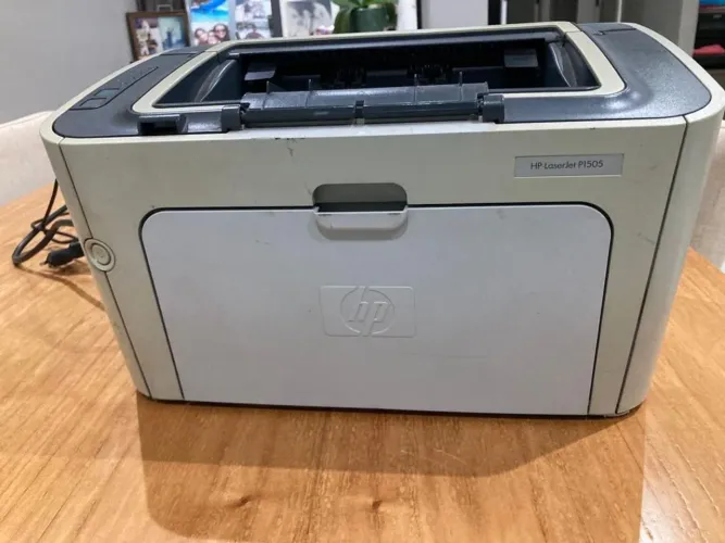 Aceito trocas Impressora HP Laserjet1505
