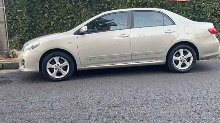 Toyota Corolla XEI 2.0 Flex 16V Aut. 2013