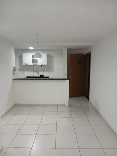 Alugo apartamento no farol