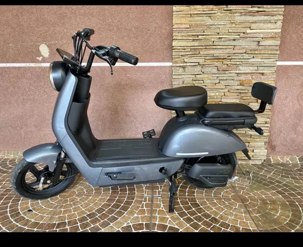 Moto elétrica