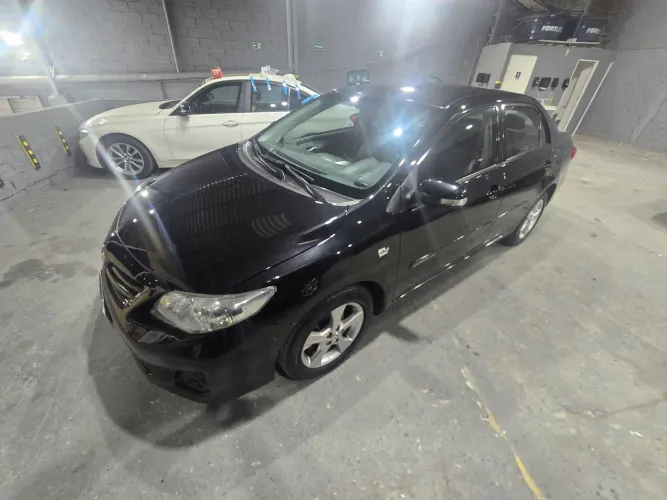 Toyota Corolla XEI 2.0 Flex 16V Aut. 2013