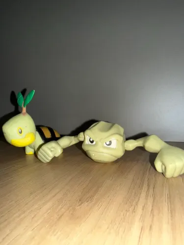 Pokémon - Geodude e Chikorita - Bonecos