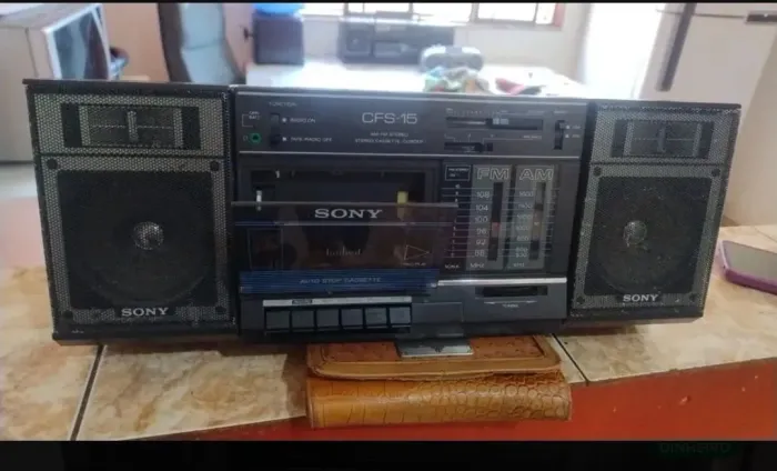 Rádio sony cfs 15