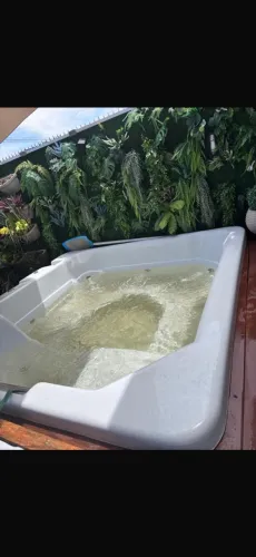 Troco Spa Jacuzzi para até 8 lugares