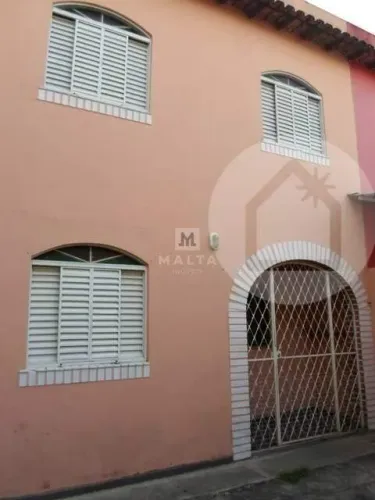 Casa à venda no bairro Atila de paiva de 3 quartos