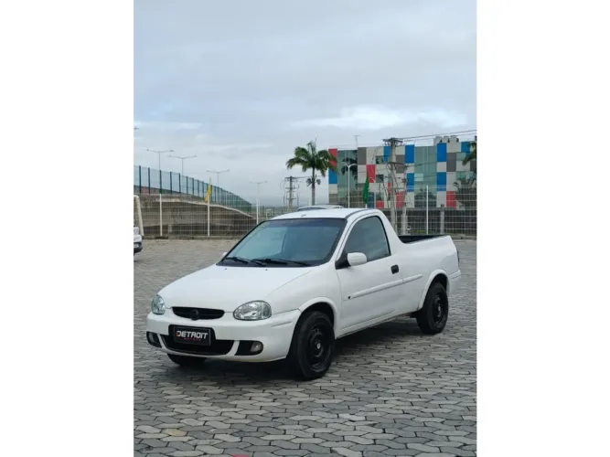 Chevrolet Corsa Pick-up Std/ Rodeio 1.6 MPFI 2003