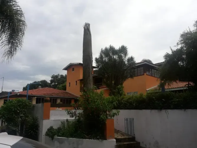 Chácara com 11 dormitórios à venda, 839 m² por R$ 1.600.000,00 - Chácaras Ceres - Suzano/S