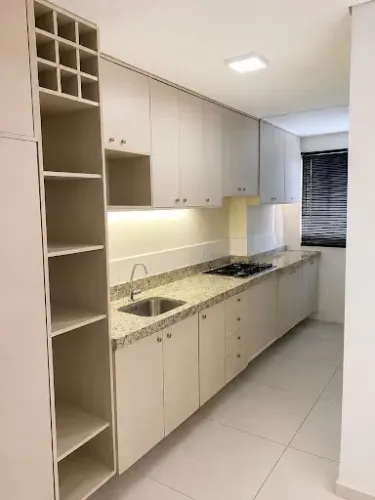Apartamento Lindo Com 2 Quartos e 2 Banheiros