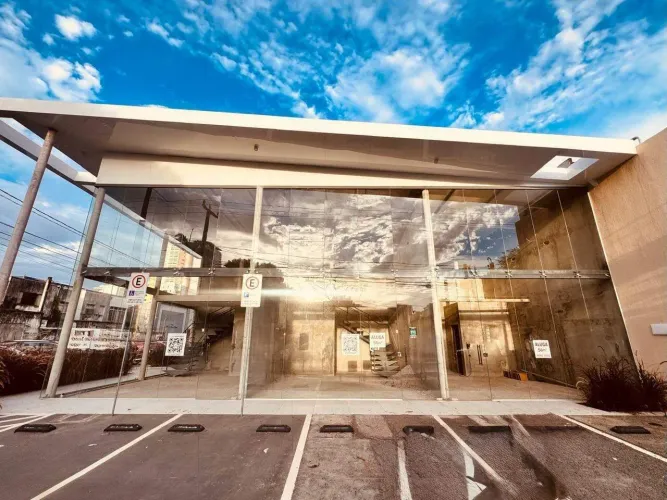 Loja com vitrine no Petrópolis Mall, 56 m², na Av. Prudente de Moares, Petrópolis, Natal -