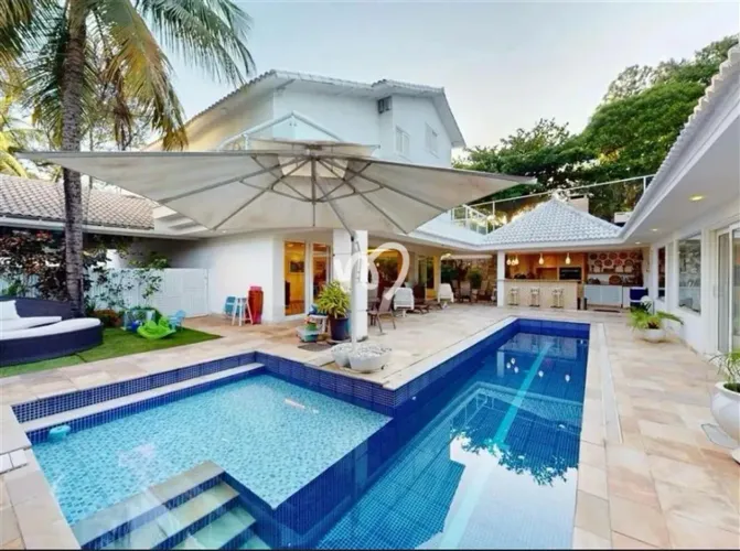 CASA À VENDA COM 429 m² NO CONDOMINIO SANTA MÔNICA RESIDENCE - BARRA DA TIJUCA
