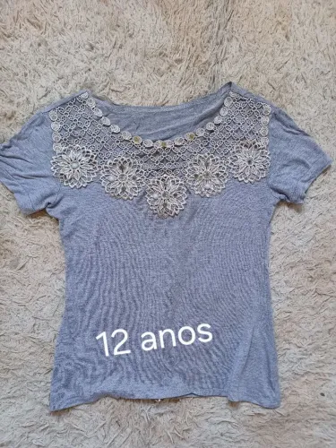 Roupas de menina