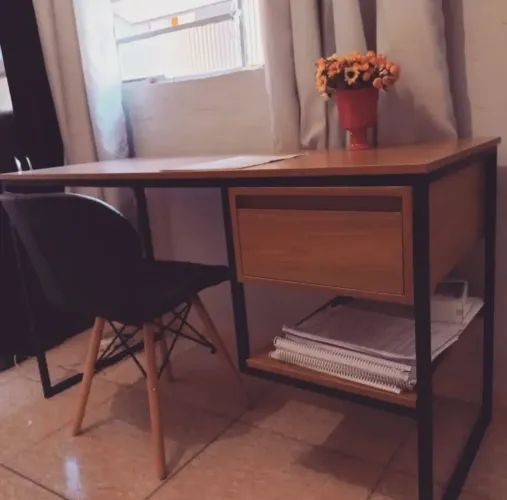 Mesa Madeira para Estudos