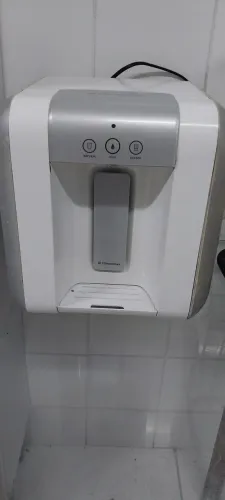 Bebedouro Eletrolux