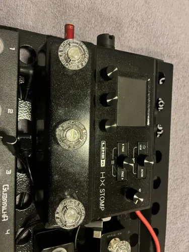 Pedaleira Line 6 HX Stomp
