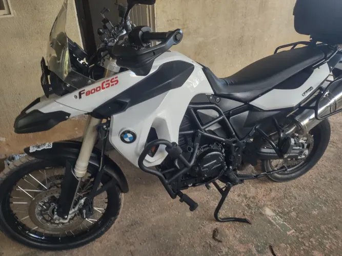 BMW F800