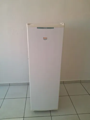 Freezer Cônsul 142 litros 110v seminovo