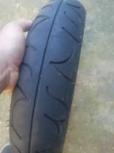 Par de Pneu maggion moto