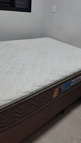 Cama box casal