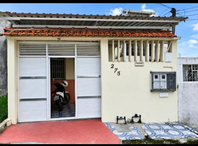 Disponível para VENDA casa no aleixo próximo ao fórum shopping manauara e Hiper DB