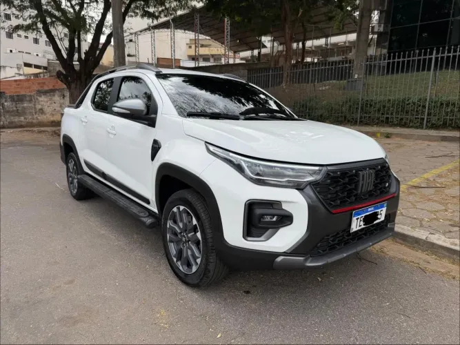 Fiat Strada Ultra 1.0 Flex Turbo CD Aut. 2025