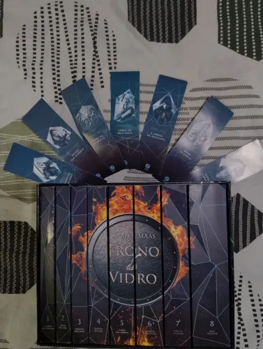 Box de livros Trono de Vidro