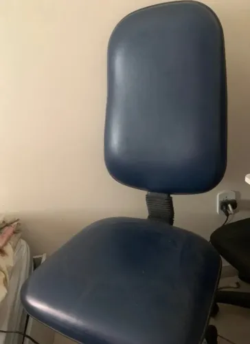 Cadeira escritório rodinha