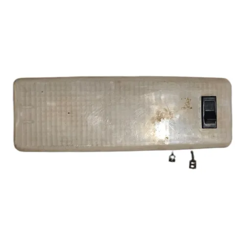 Lanterna Teto Interna Cabine Mercedes benz 710