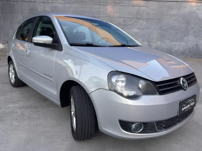 Volkswagen Polo 1.6 MI Flex 8V 4P 2014