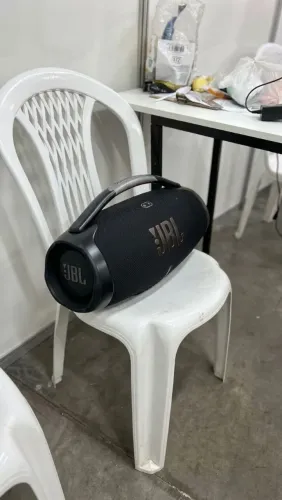Caixa de som JBL Boombox 3