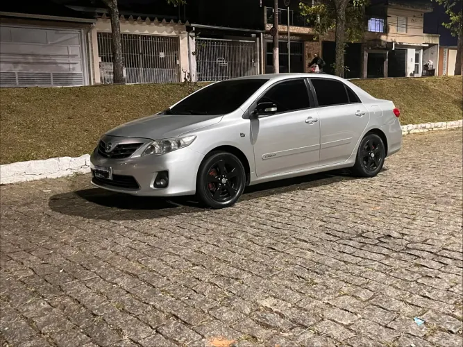 Toyota Corolla XEI 2.0 Flex 16V Aut. 2012