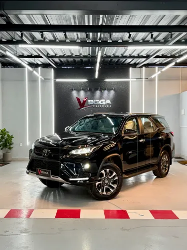Toyota Hilux SW4 Diamond 2.8 TB 4X4 Die. Aut. 2024