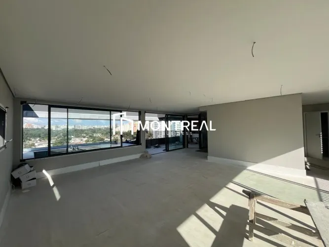 APARTAMENTO À VENDA NA VILA NOVA CONCEIÇÃO, 4 SUÍTES. 4 VAGAS DE GARAGEM.
