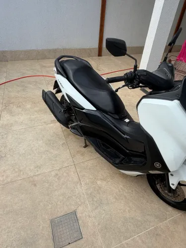 MOTO À VENDA ? EXCELENTE ESTADO