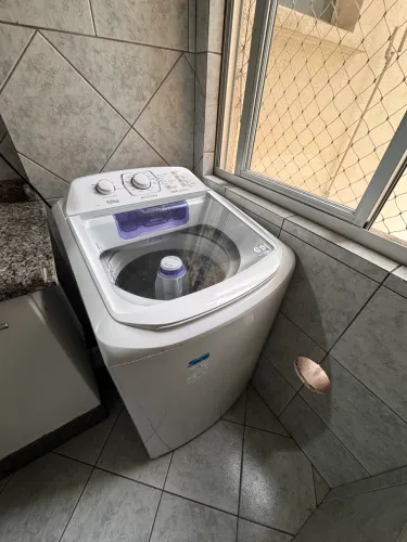 Máquina de lavar Electrolux 12kg
