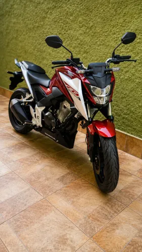 Honda CB 300F Twister ABS 2026 0KM
