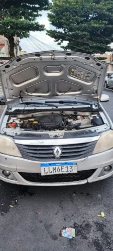 Renault Logan Expression Hi-flex 1.6 8V 4P 2011