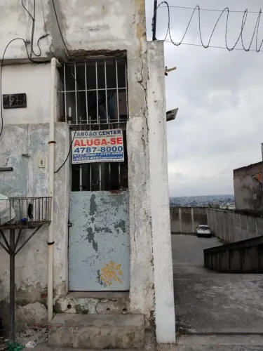 IMÓVEL DE 2 CÔMODOS PARA ALUGAR EM TABOÃO DA SERRA.