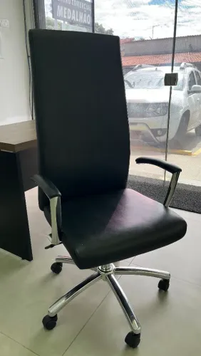 CADEIRA DE ESCRITÓRIO À VENDA ? R$ 350<br>
