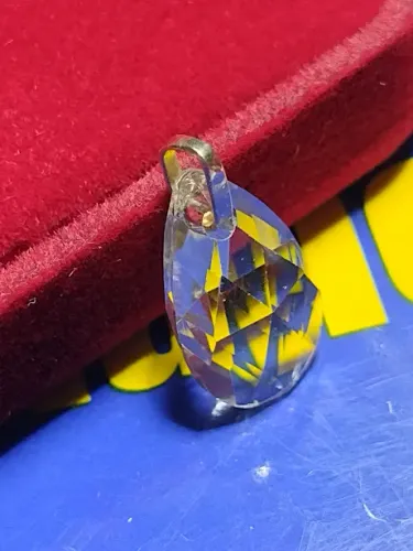 Pingente Cristal Ouro 18 Kilates Peso 1.00 Grama 15 mm