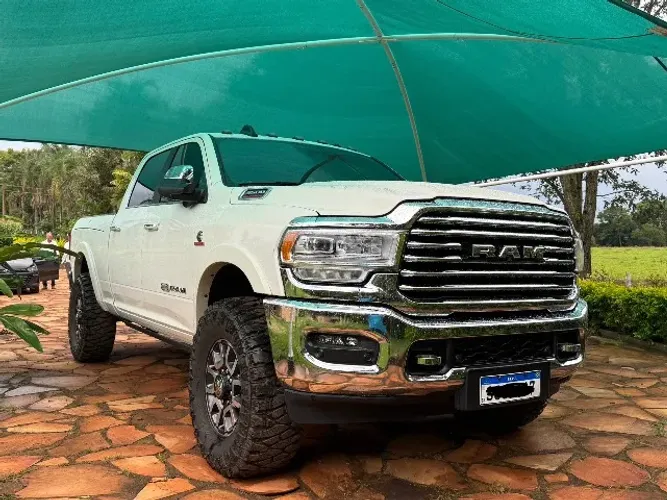 Ram 3500 Limited Longhorn 6.7 TB CD Diesel 2022