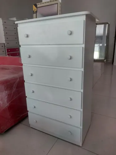Cômoda 6 gavetas 