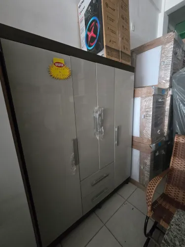 Guarda roupa casal a partir de 765,00
